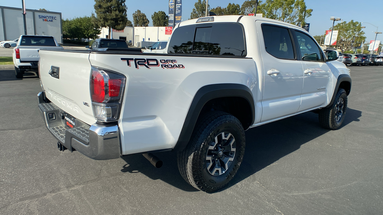 2023 Toyota Tacoma TRD Off-Road 3