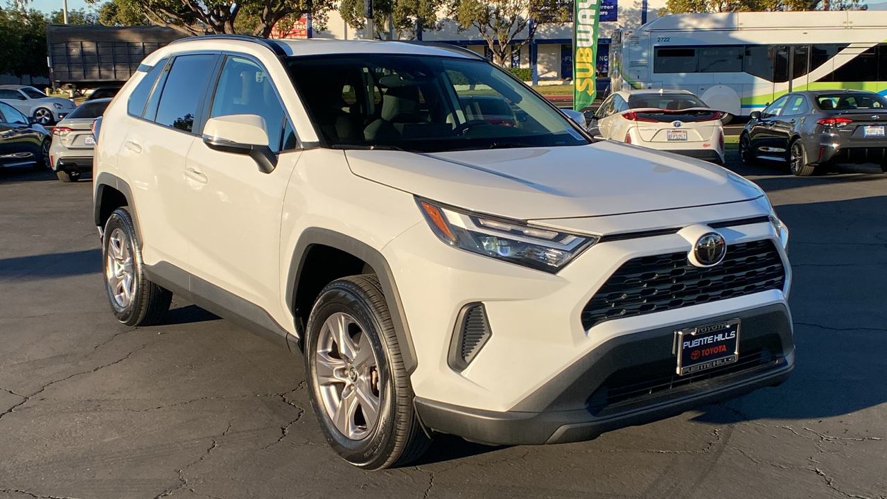 2022 Toyota RAV4 XLE 1