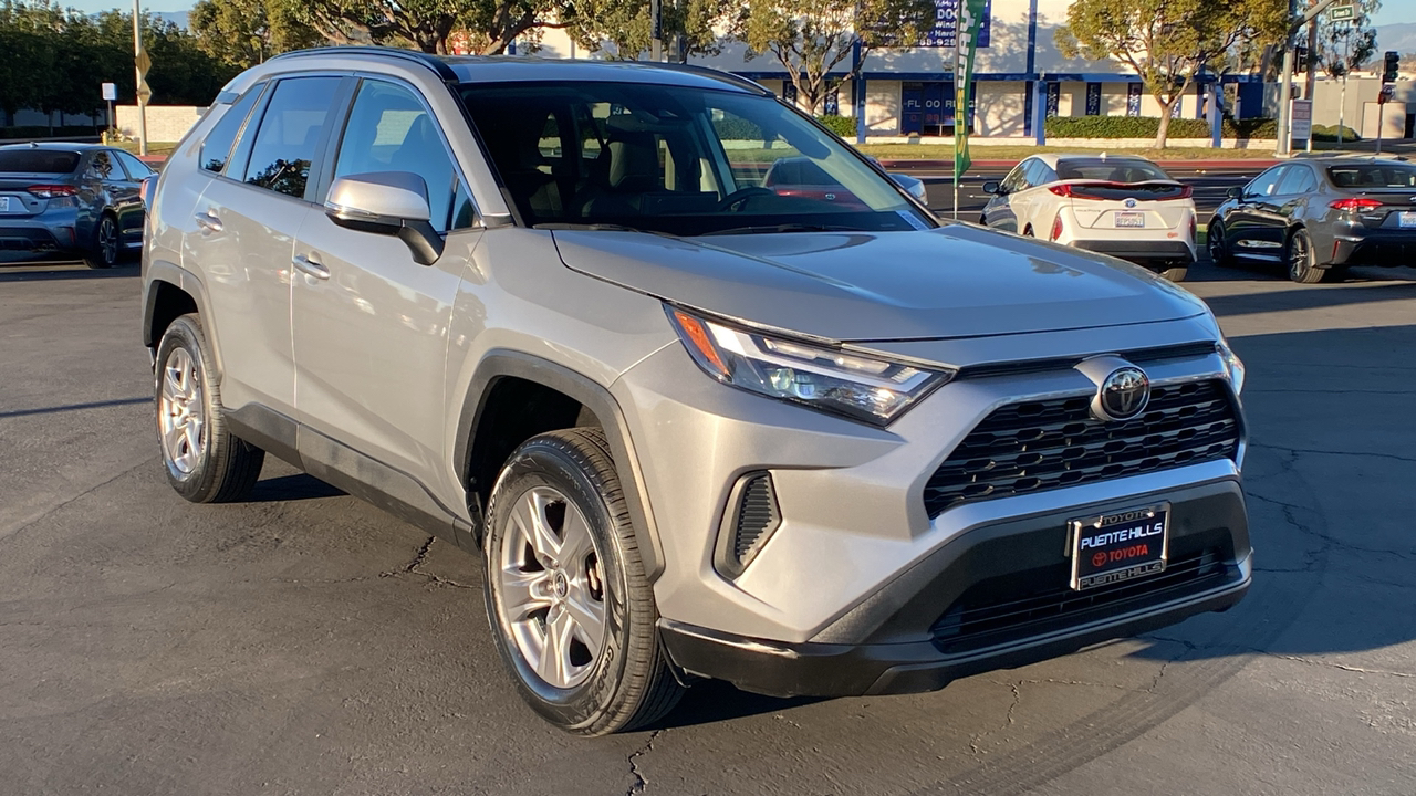 2022 Toyota RAV4 XLE 1