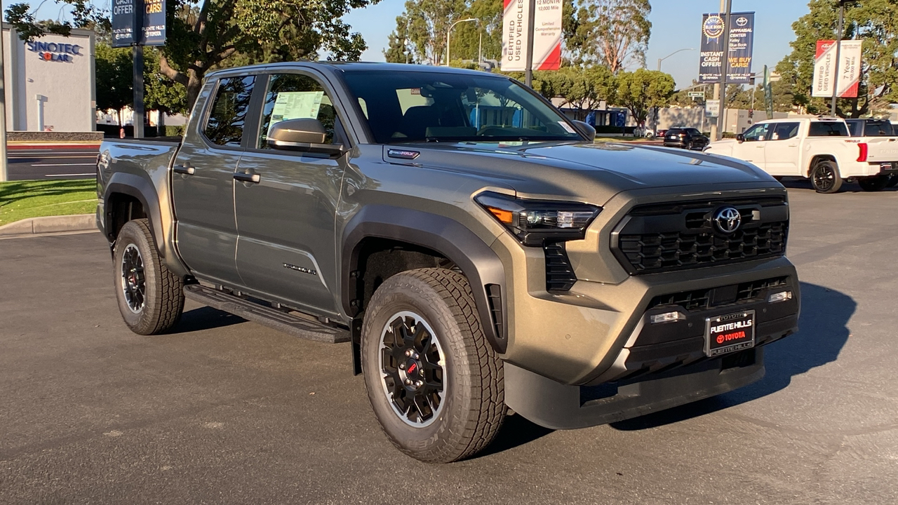 2024 TOYOTA Tacoma Hybrid Tacoma TRD Off-Road 1