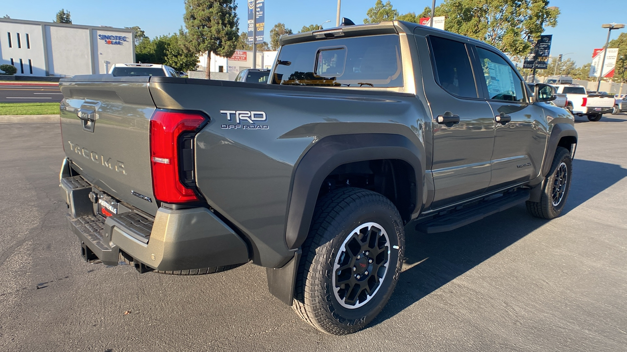 2024 TOYOTA Tacoma Hybrid Tacoma TRD Off-Road 3