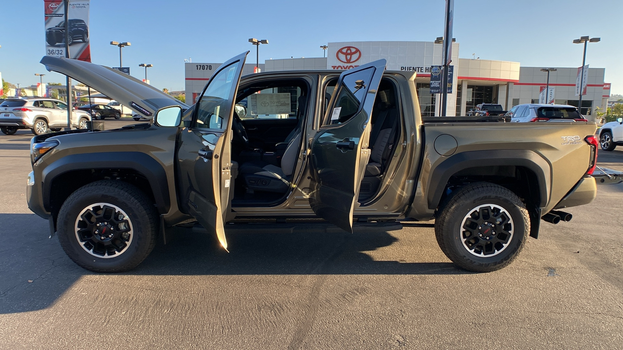 2024 TOYOTA Tacoma Hybrid Tacoma TRD Off-Road 11