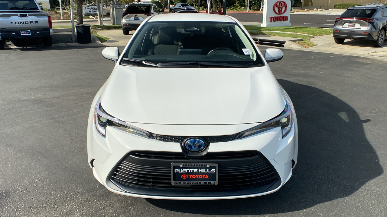 2025 TOYOTA Corolla Hybrid LE 8