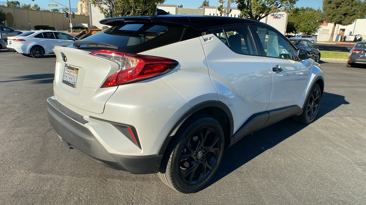 2022 Toyota C-HR Nightshade 3