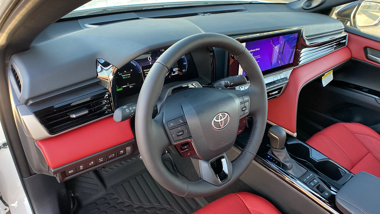 2025 Toyota Camry  16