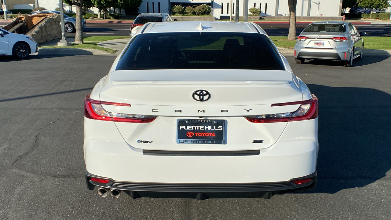 2025 Toyota Camry  4