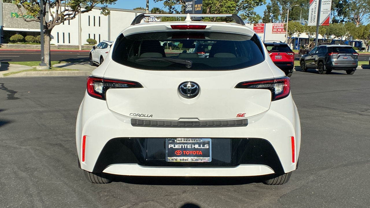 2025 TOYOTA Corolla Hatchback SE 4