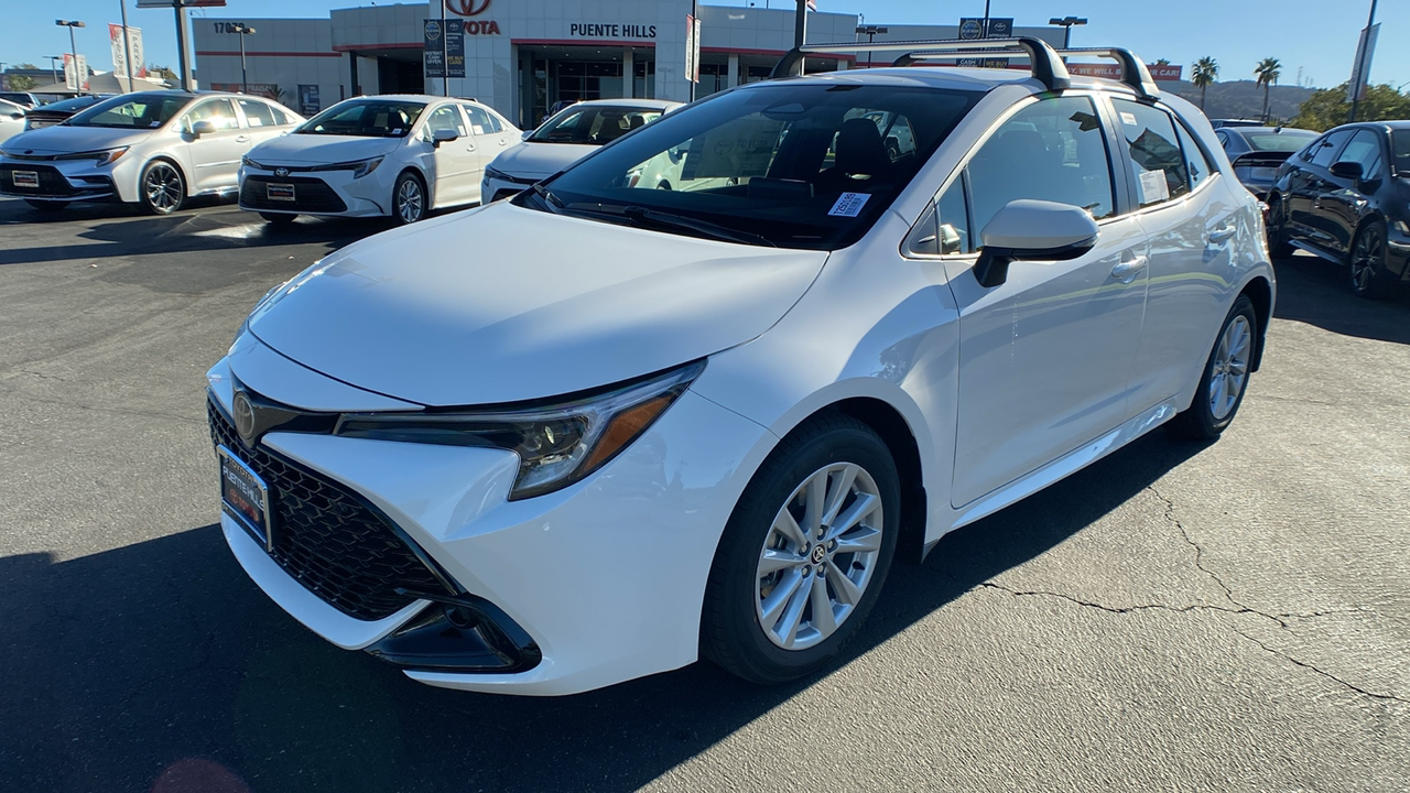 2025 TOYOTA Corolla Hatchback SE 7