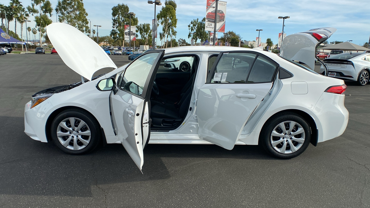 2025 TOYOTA Corolla LE 11