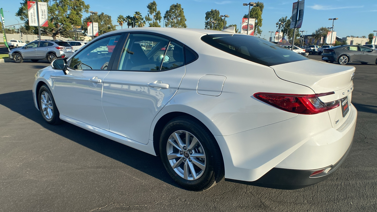 2025 TOYOTA Camry LE 5