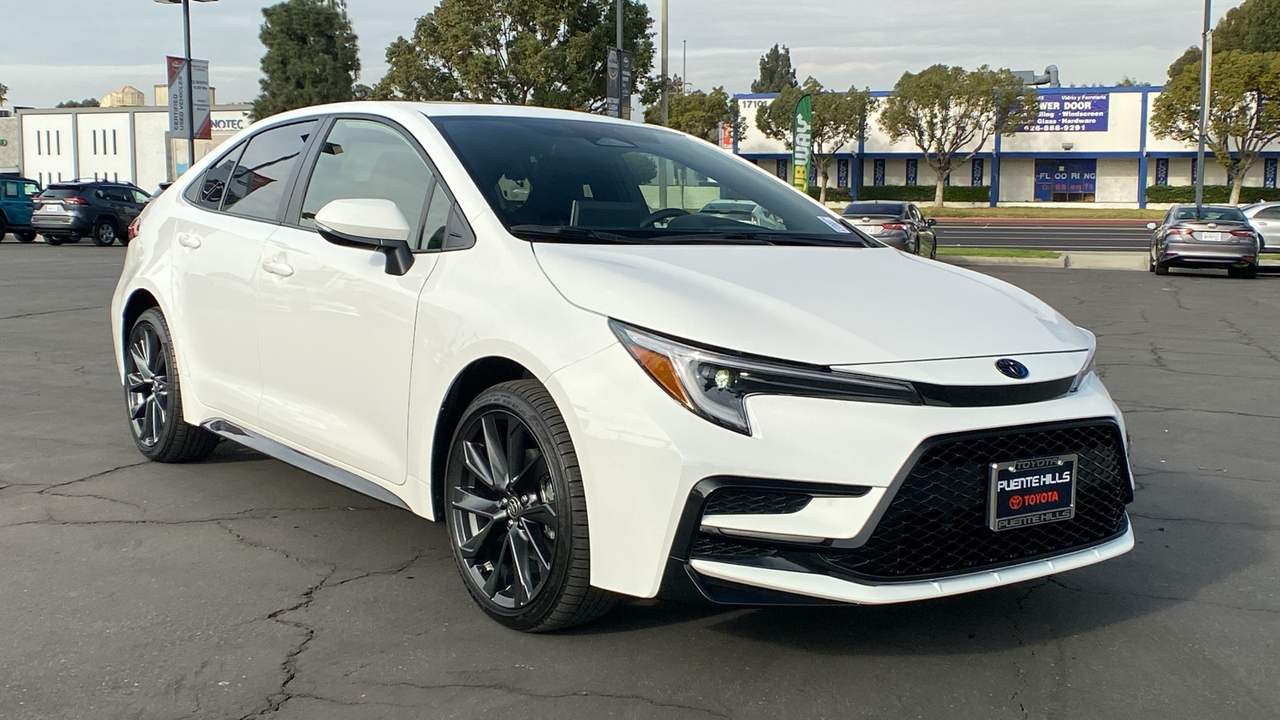 2025 TOYOTA Corolla Hybrid SE 1