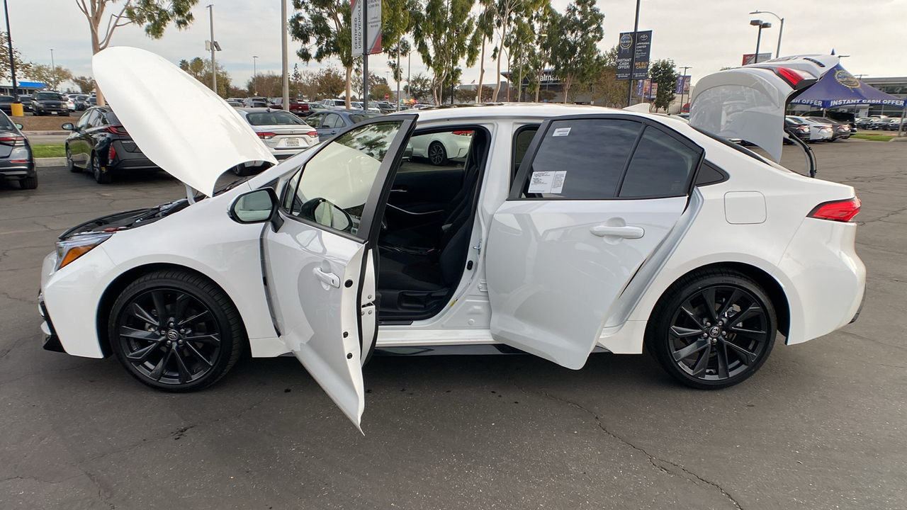 2025 TOYOTA Corolla Hybrid SE 11