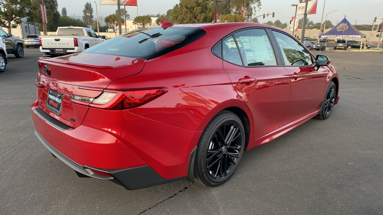 2025 TOYOTA Camry SE 3