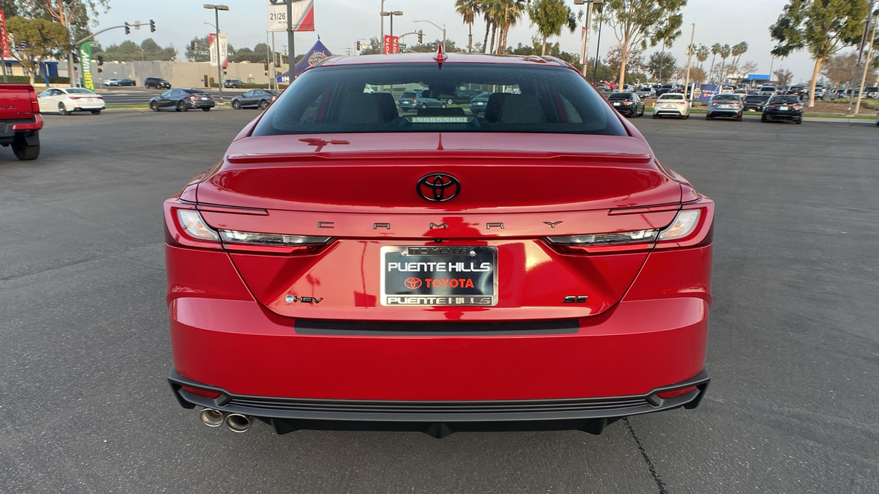 2025 TOYOTA Camry SE 4