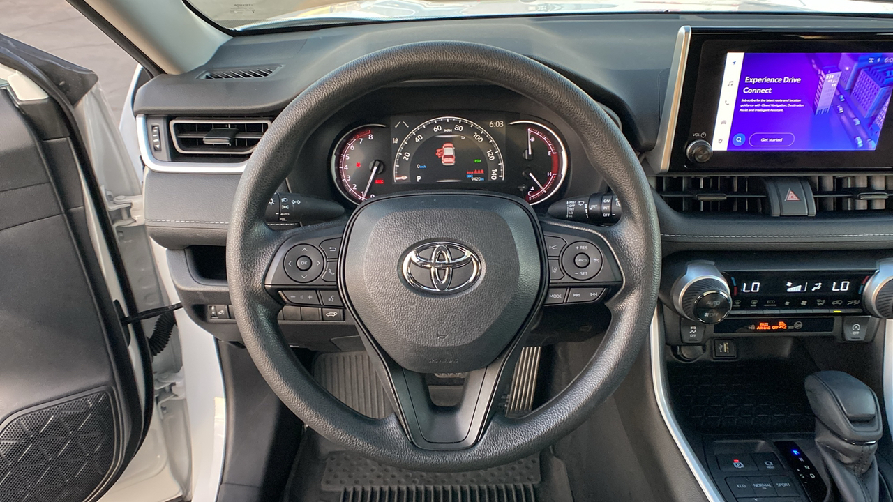 2024 Toyota RAV4 XLE 13