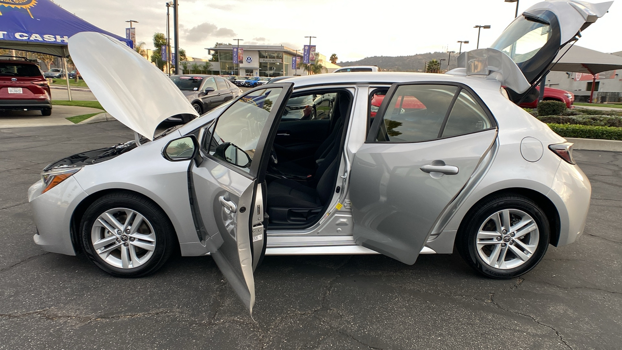 2019 Toyota Corolla Hatchback SE 11