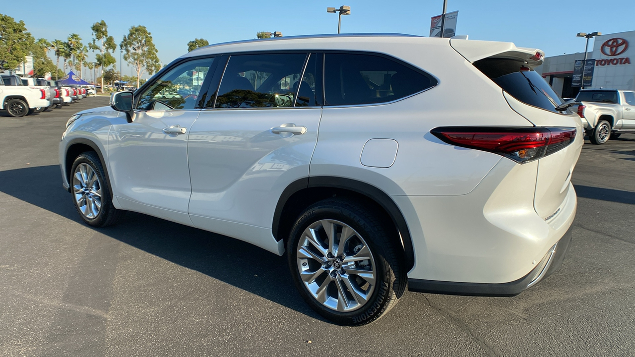 2023 Toyota Highlander Limited 5