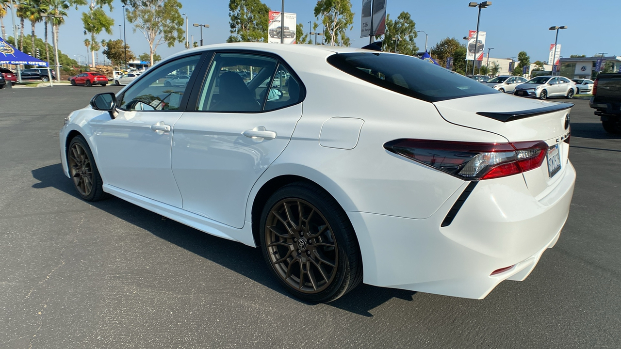 2023 Toyota Camry SE Nightshade 5