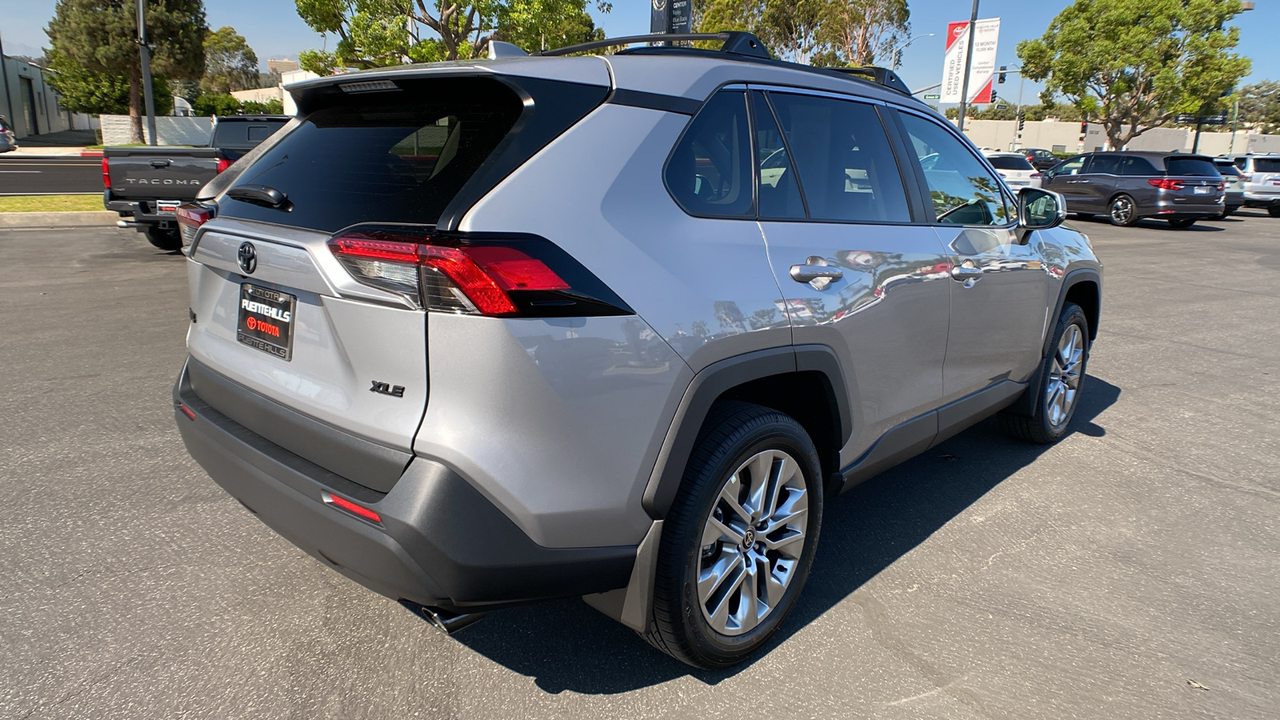 2024 Toyota RAV4  3