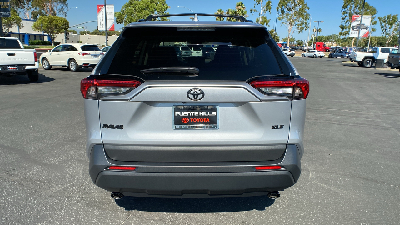 2024 Toyota RAV4  4