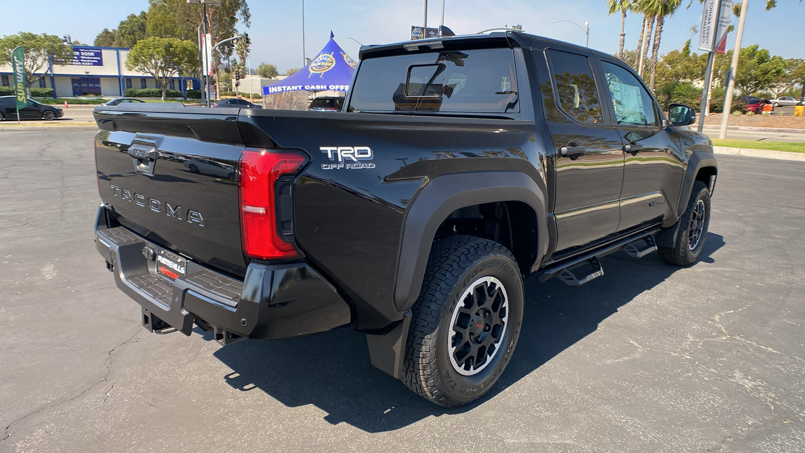 2024 TOYOTA Tacoma TRD Off-Road 3