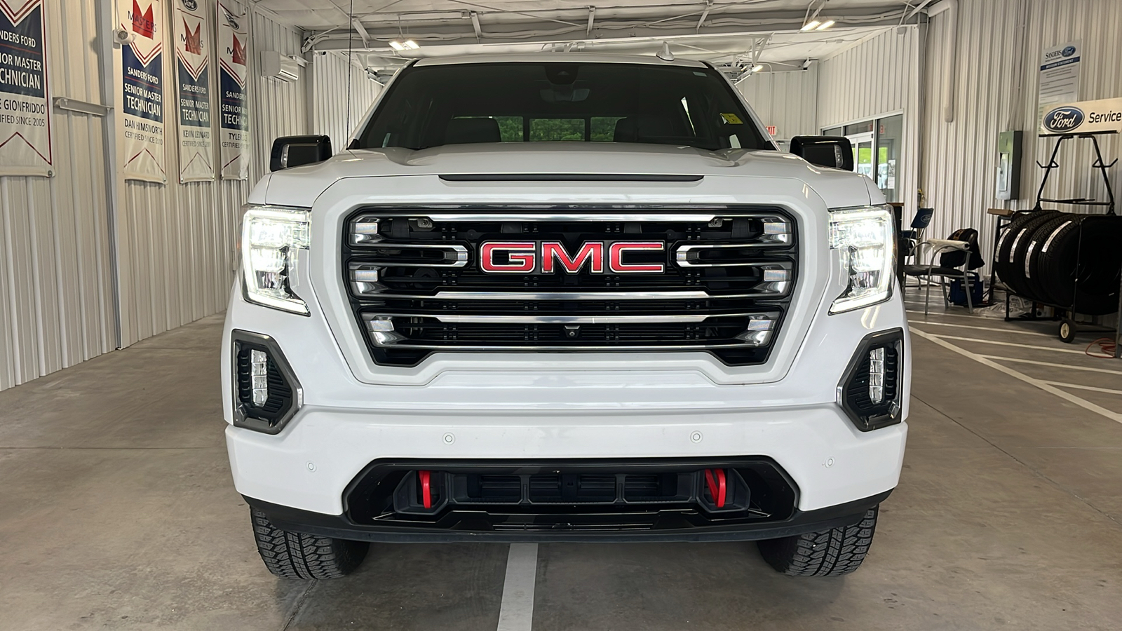 2020 GMC Sierra 1500 AT4 2