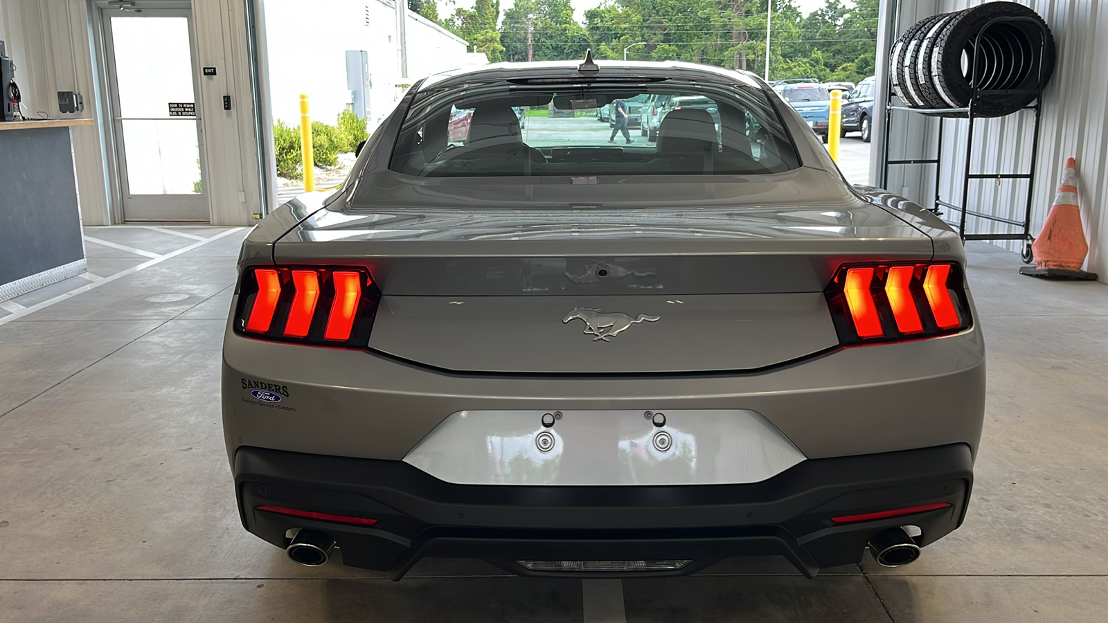 2024 Ford Mustang EcoBoost 20