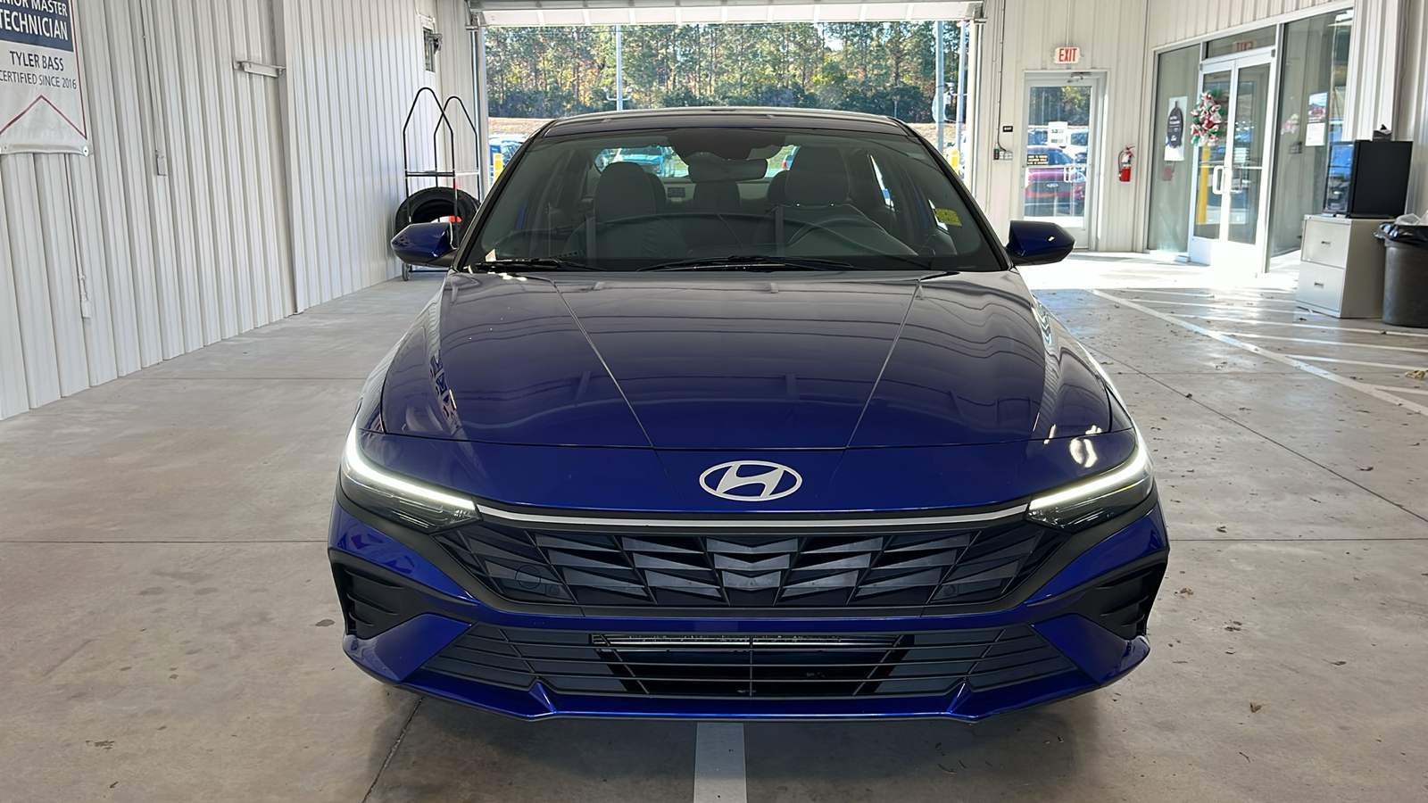 2024 Hyundai Elantra SEL 2