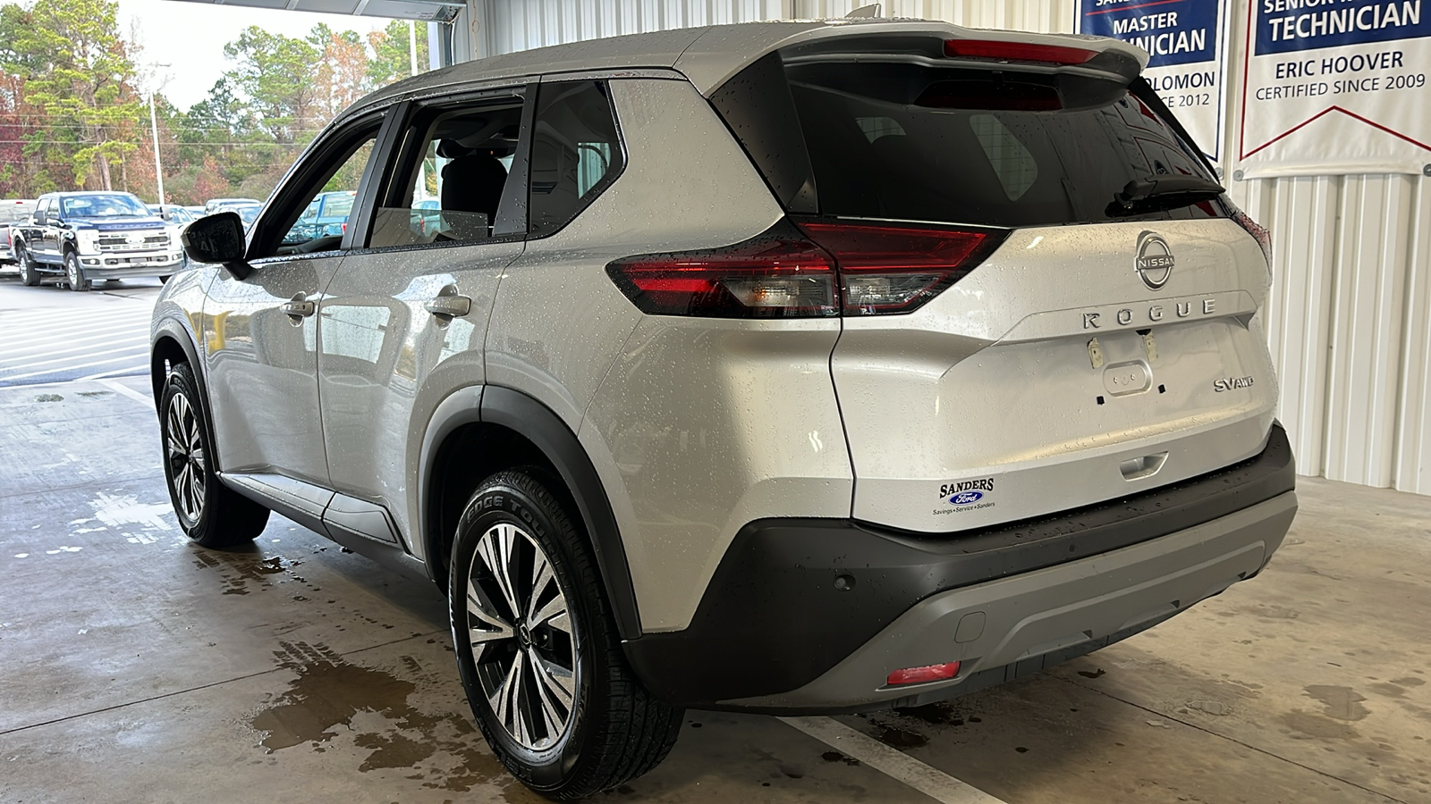 2023 Nissan Rogue SV 22