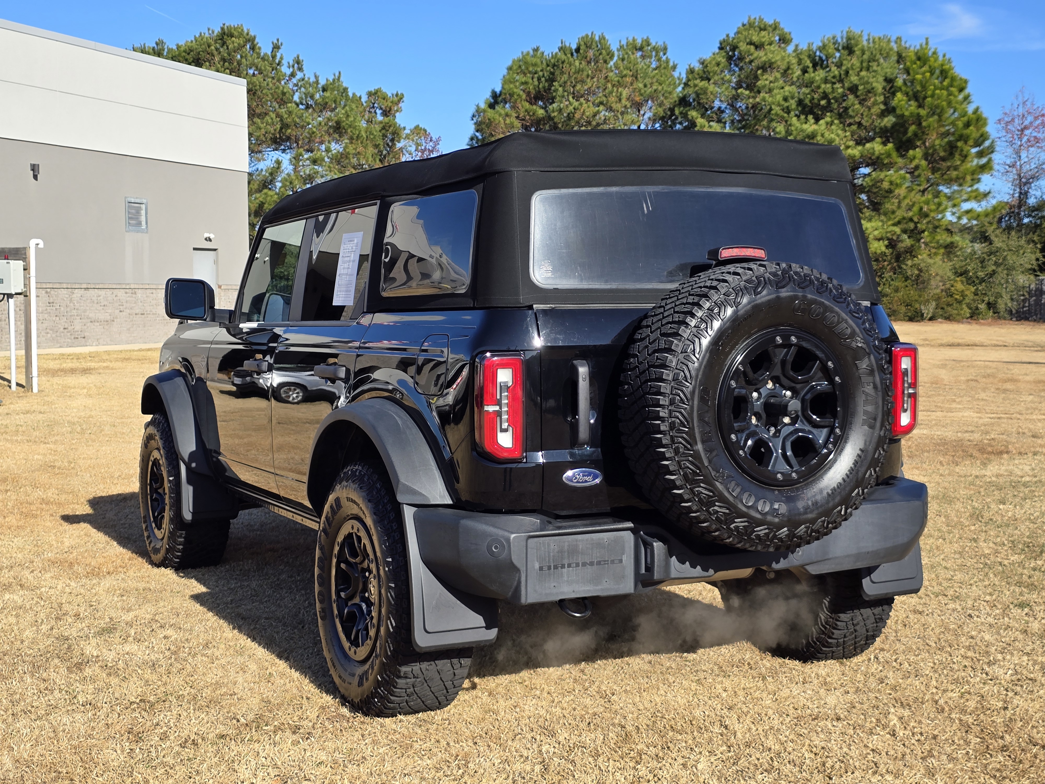 2023 Ford Bronco  5