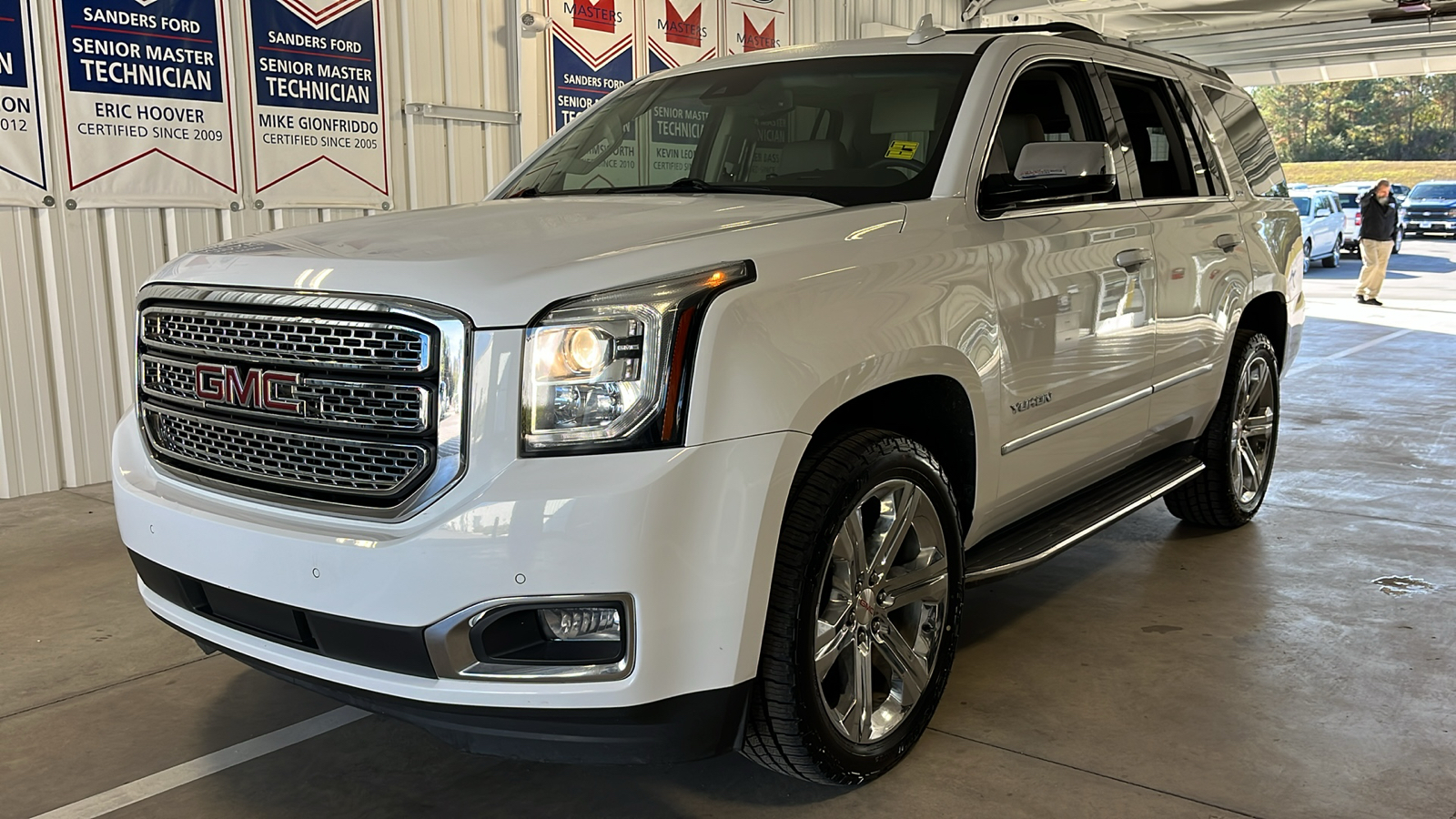 2018 GMC Yukon SLT 3