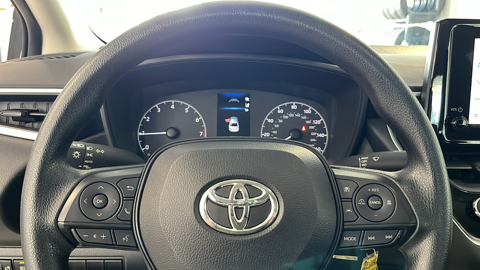 2023 Toyota Corolla LE 12