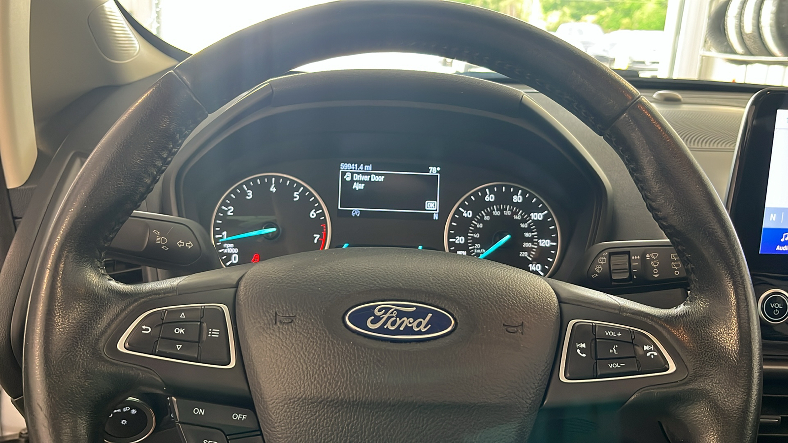 2020 Ford EcoSport SE 13
