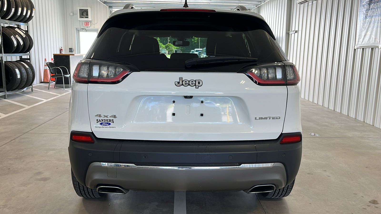 2019 Jeep Cherokee Limited 24