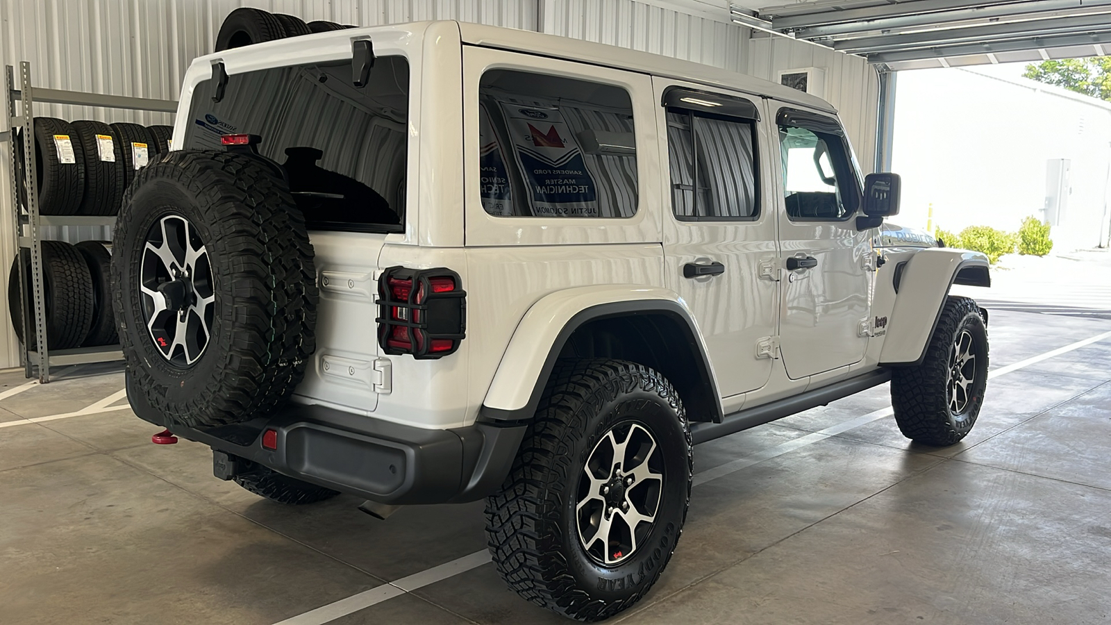 2021 Jeep Wrangler Unlimited Rubicon 24