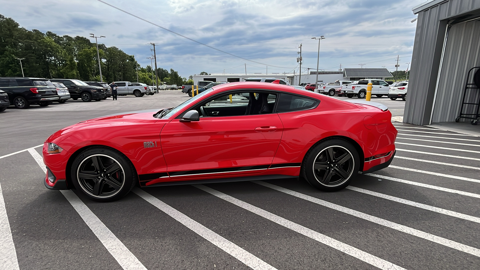 2021 Ford Mustang Mach 1 4