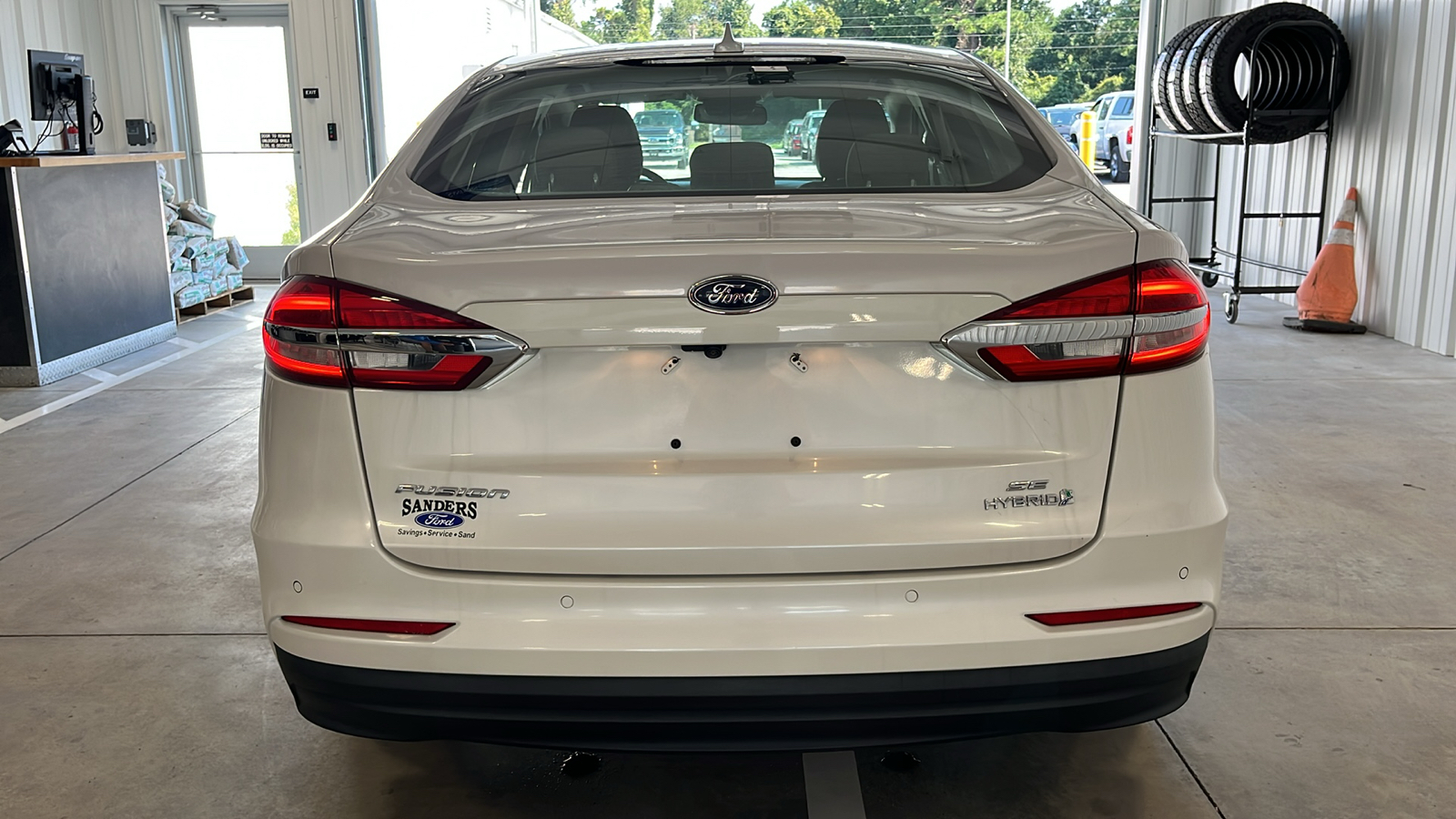 2019 Ford Fusion Hybrid SE 25