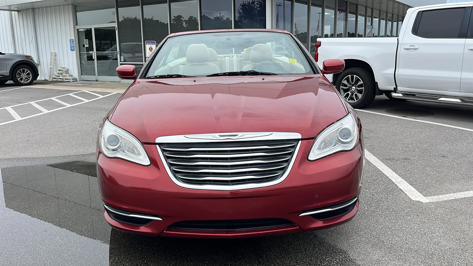 2014 Chrysler 200 Touring 2