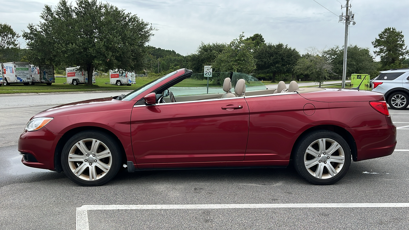 2014 Chrysler 200 Touring 4