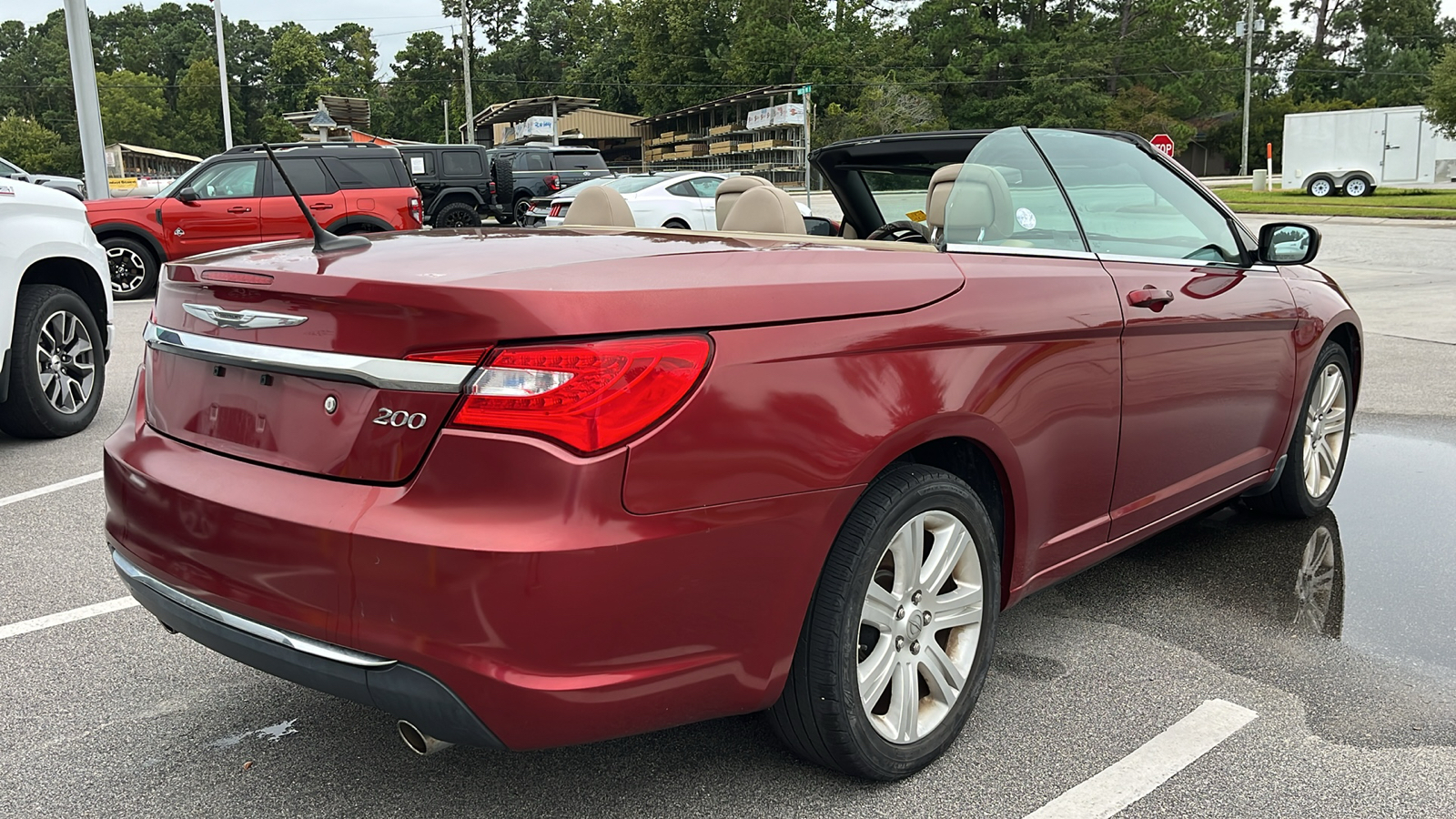 2014 Chrysler 200 Touring 20