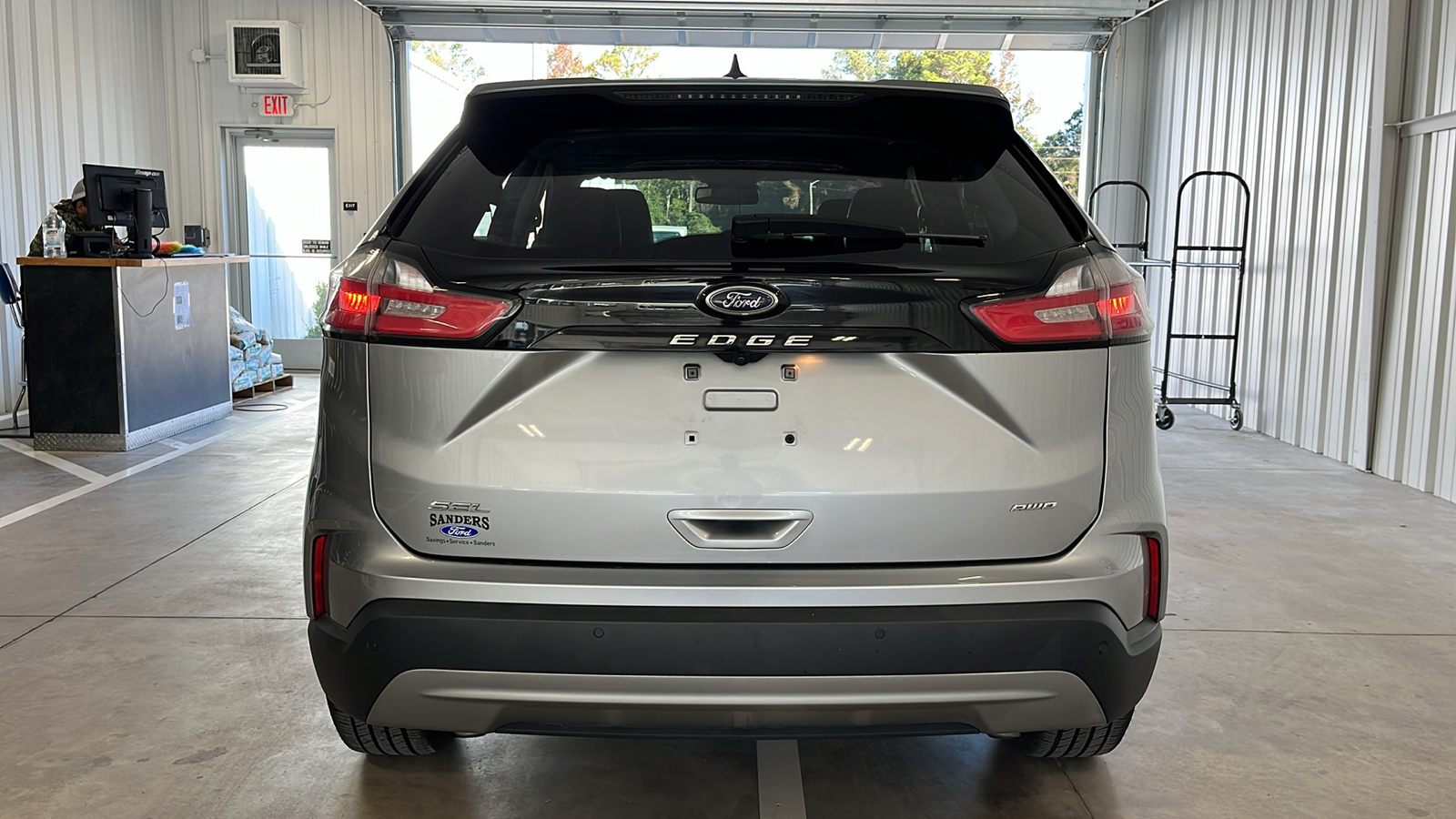 2022 Ford Edge SEL 23