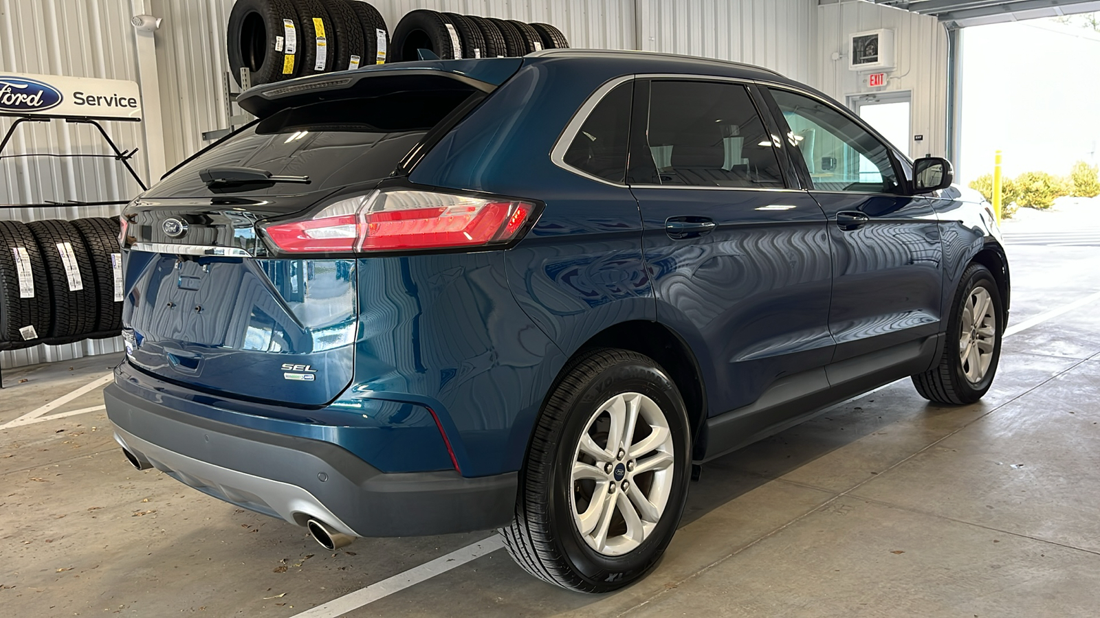 2020 Ford Edge SEL 23