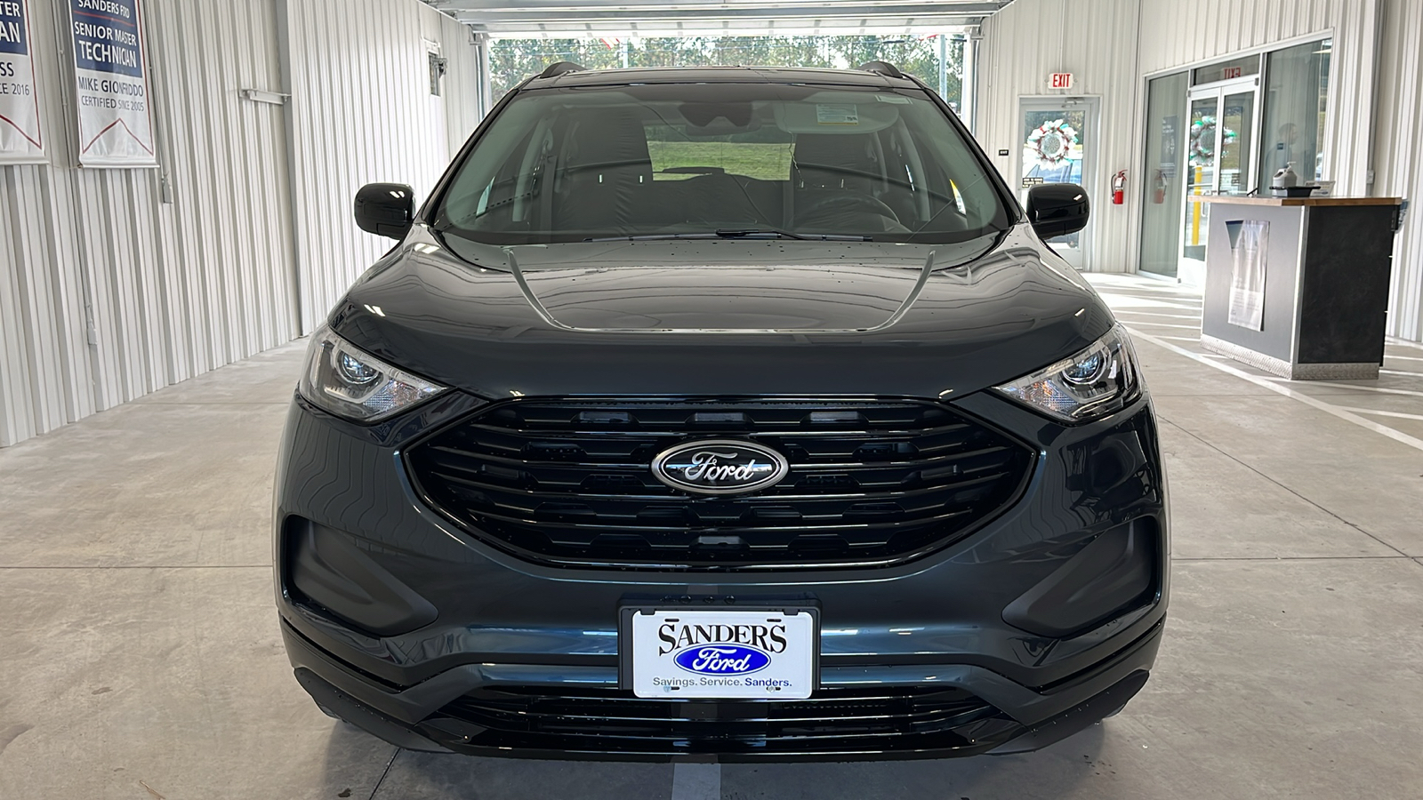 2024 Ford Edge SE 2