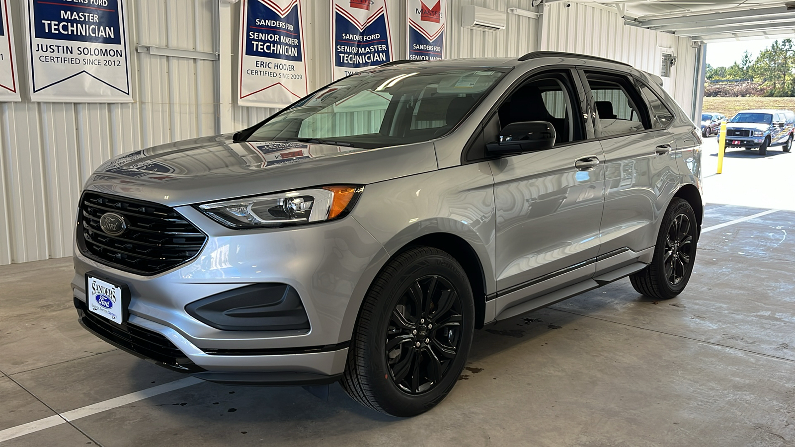 2024 Ford Edge SE 3