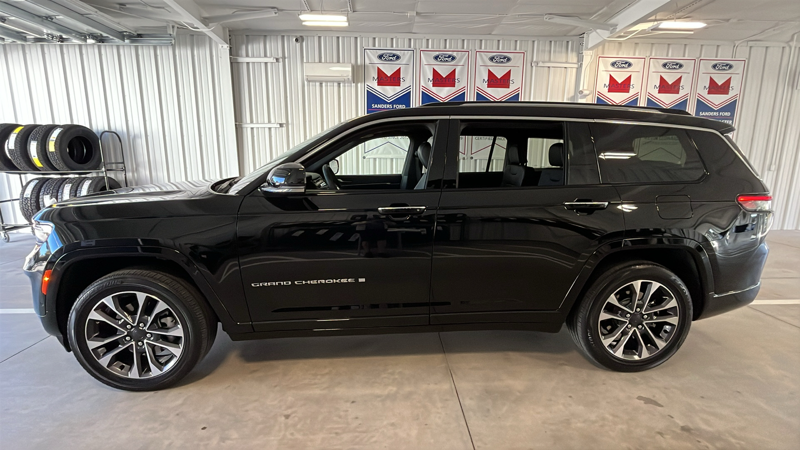 2024 Jeep Grand Cherokee L Overland 4