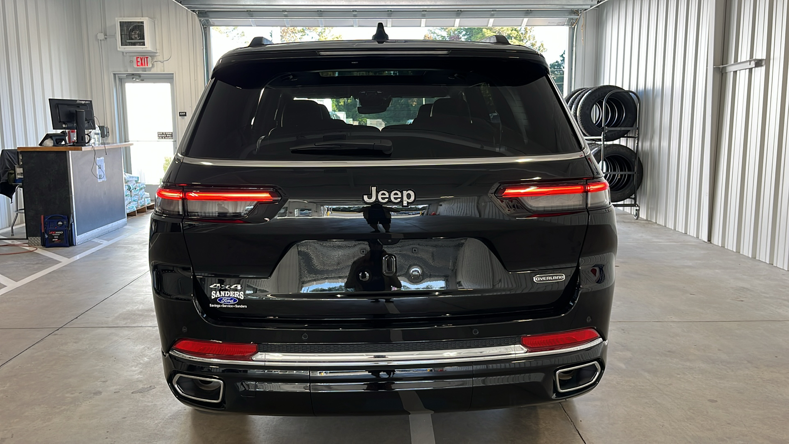 2024 Jeep Grand Cherokee L Overland 25