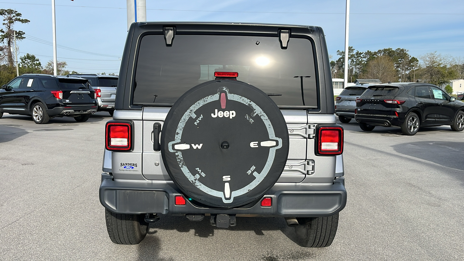 2018 Jeep Wrangler Unlimited Sahara 21