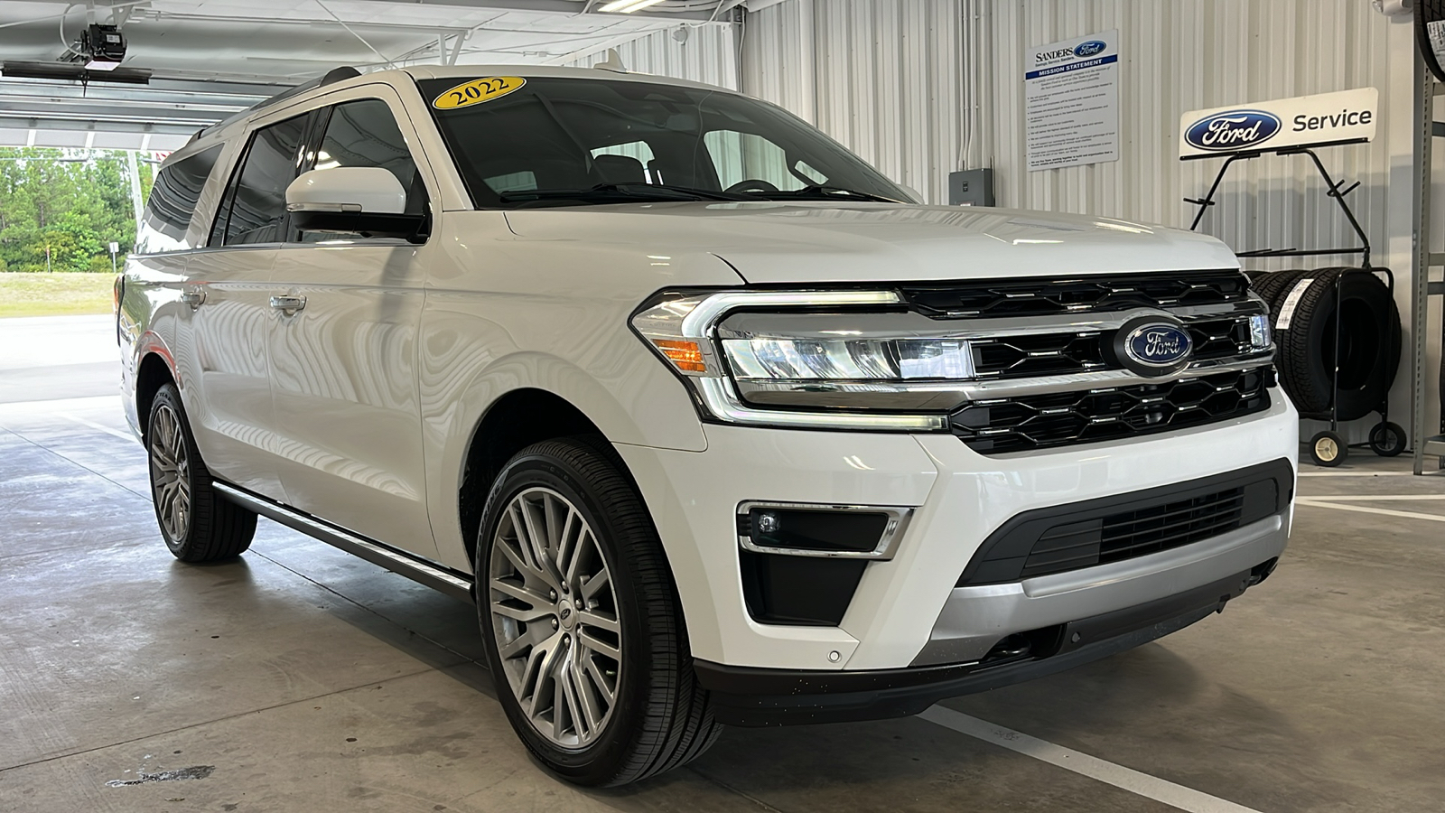 2022 Ford Expedition Max Limited 1