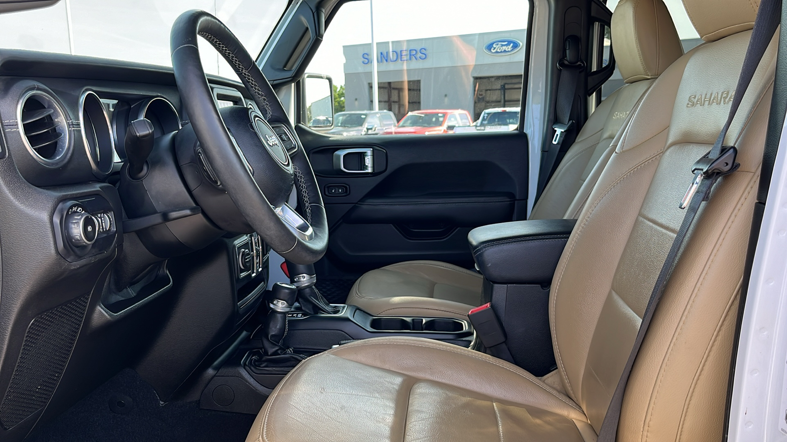 2019 Jeep Wrangler Unlimited Sahara 5