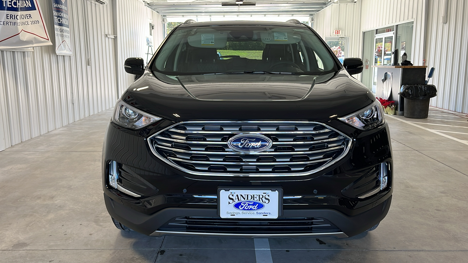 2024 Ford Edge Titanium 2